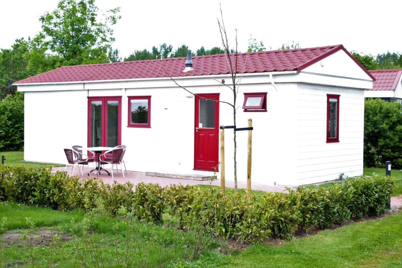 Hofgalow Chalet Op Camping "De Stal" Drijber Exterior foto