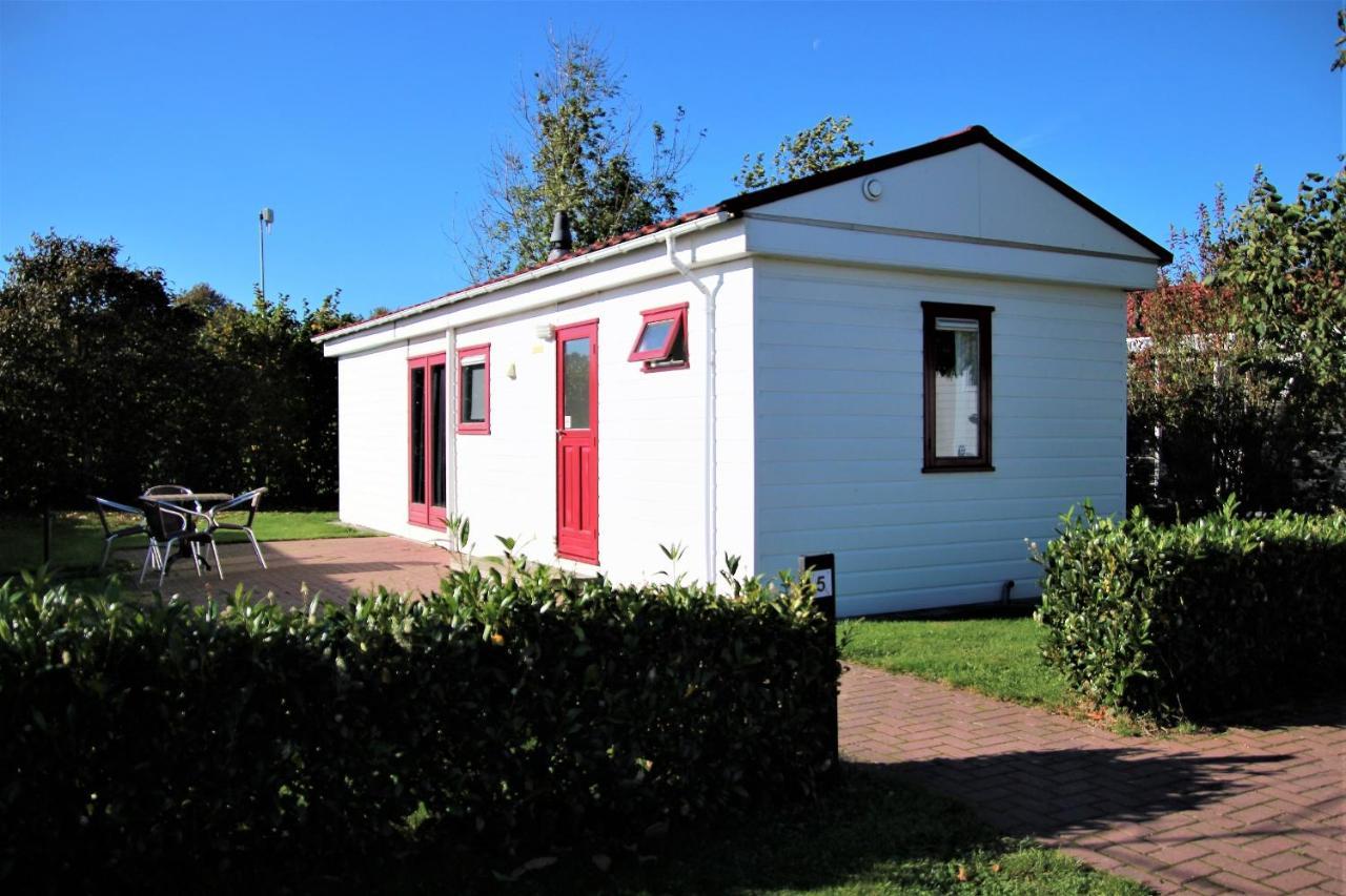 Hofgalow Chalet Op Camping "De Stal" Drijber Exterior foto